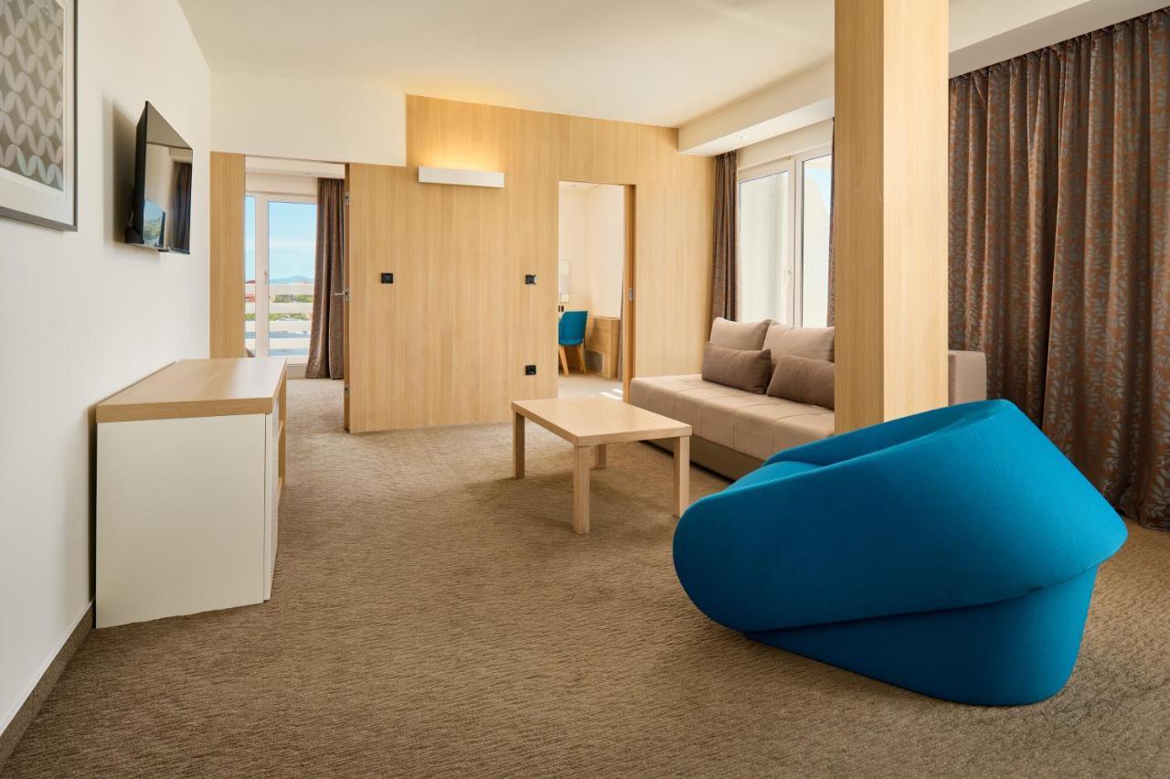Hotel Olympia Vodice Bagian luar foto